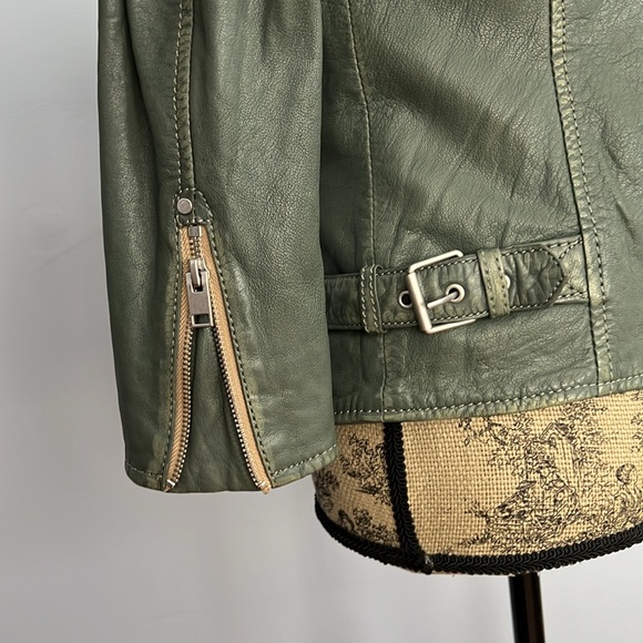 Mauritius Leather Motorcycle Jacket - Picture 9 of 11